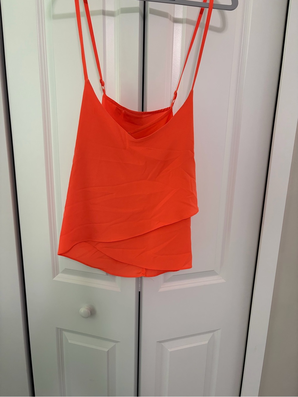 Bisou Bisou tank top vibrant orange